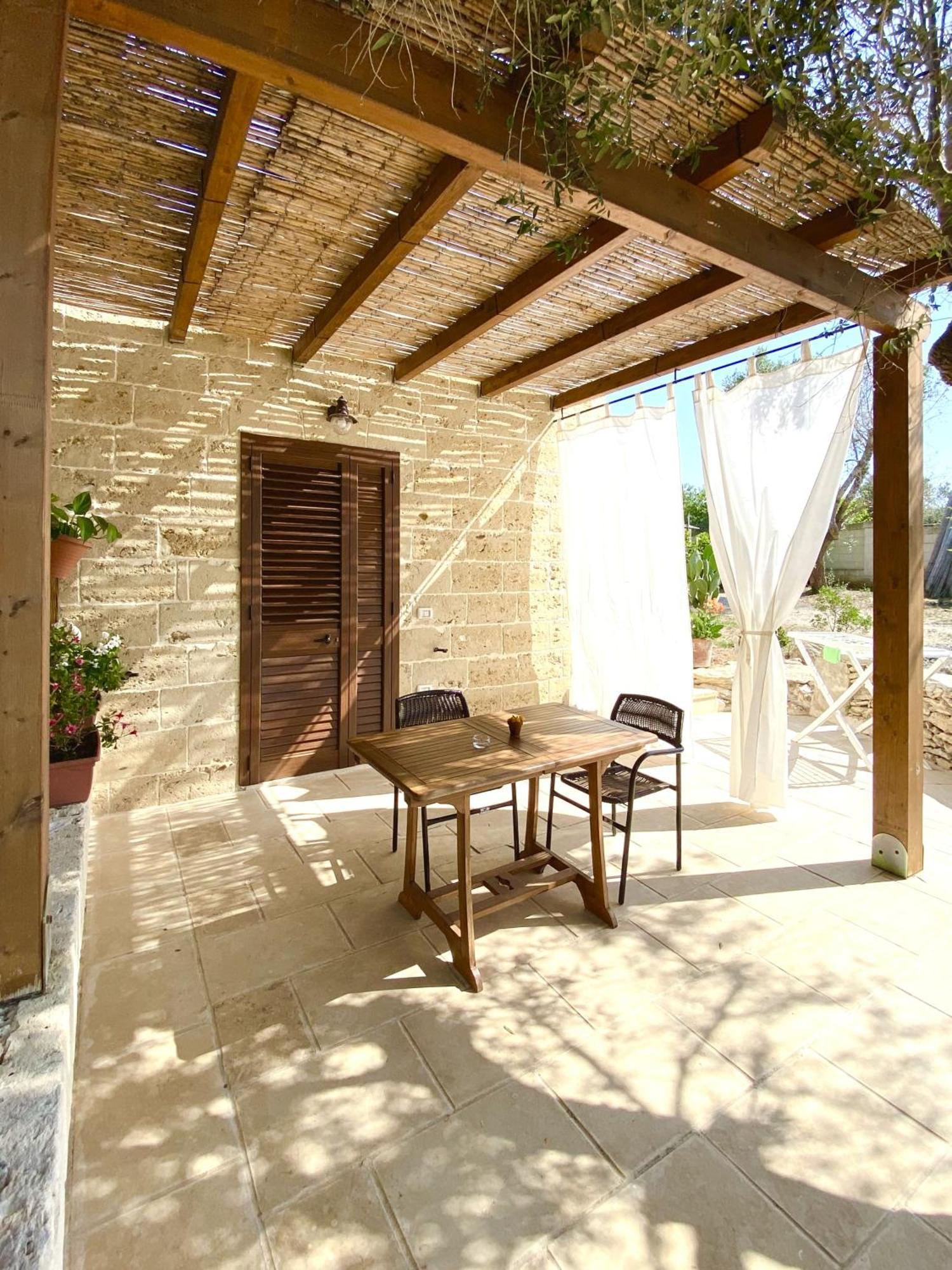 Le Stanze Di Ray - Salento Homes 보르가네 외부 사진